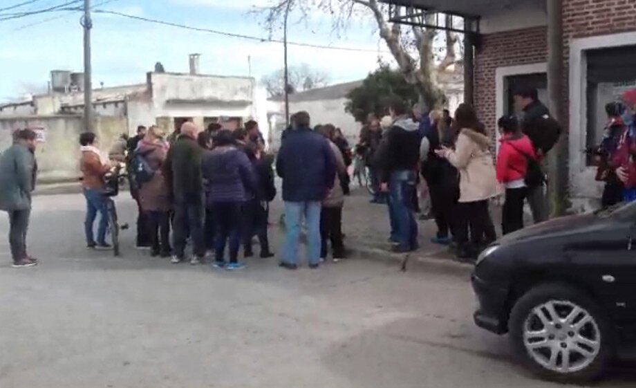 "Quieren vincular la protesta a un reclamo político"