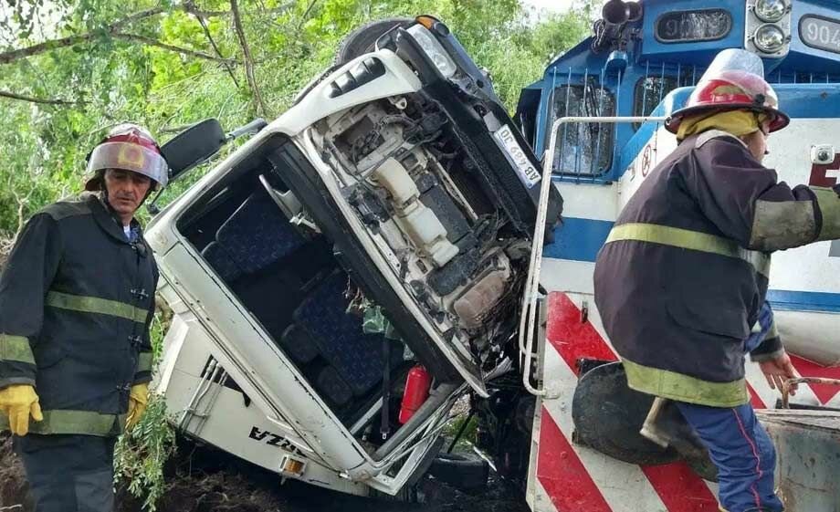 Fuente y fotos: En Línea Noticias e Infoeme.