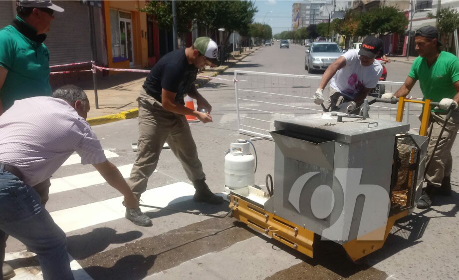 Habrá una X en las avenidas para facilitar el cruce de personas mayores